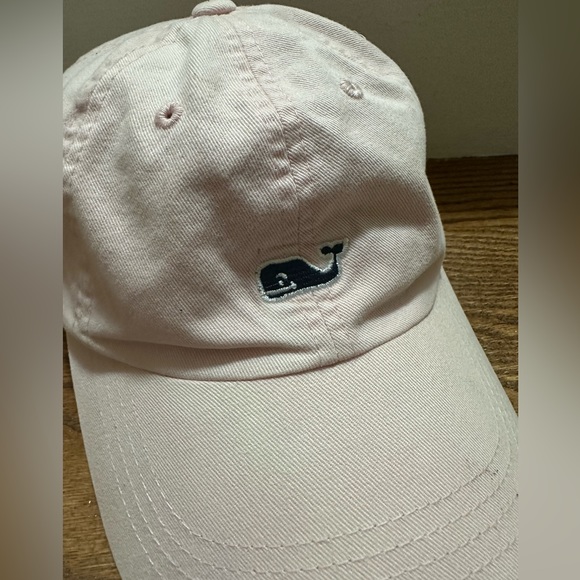Light Pink Vineyard Vines hat - Picture 3 of 6
